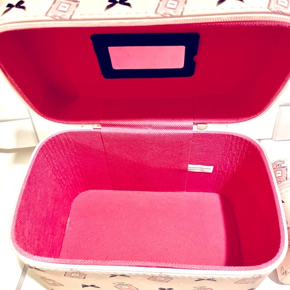 Imoshion Pretty in Pink 2 piece Train Case Make up Organizer Set - Picture 10 of 12